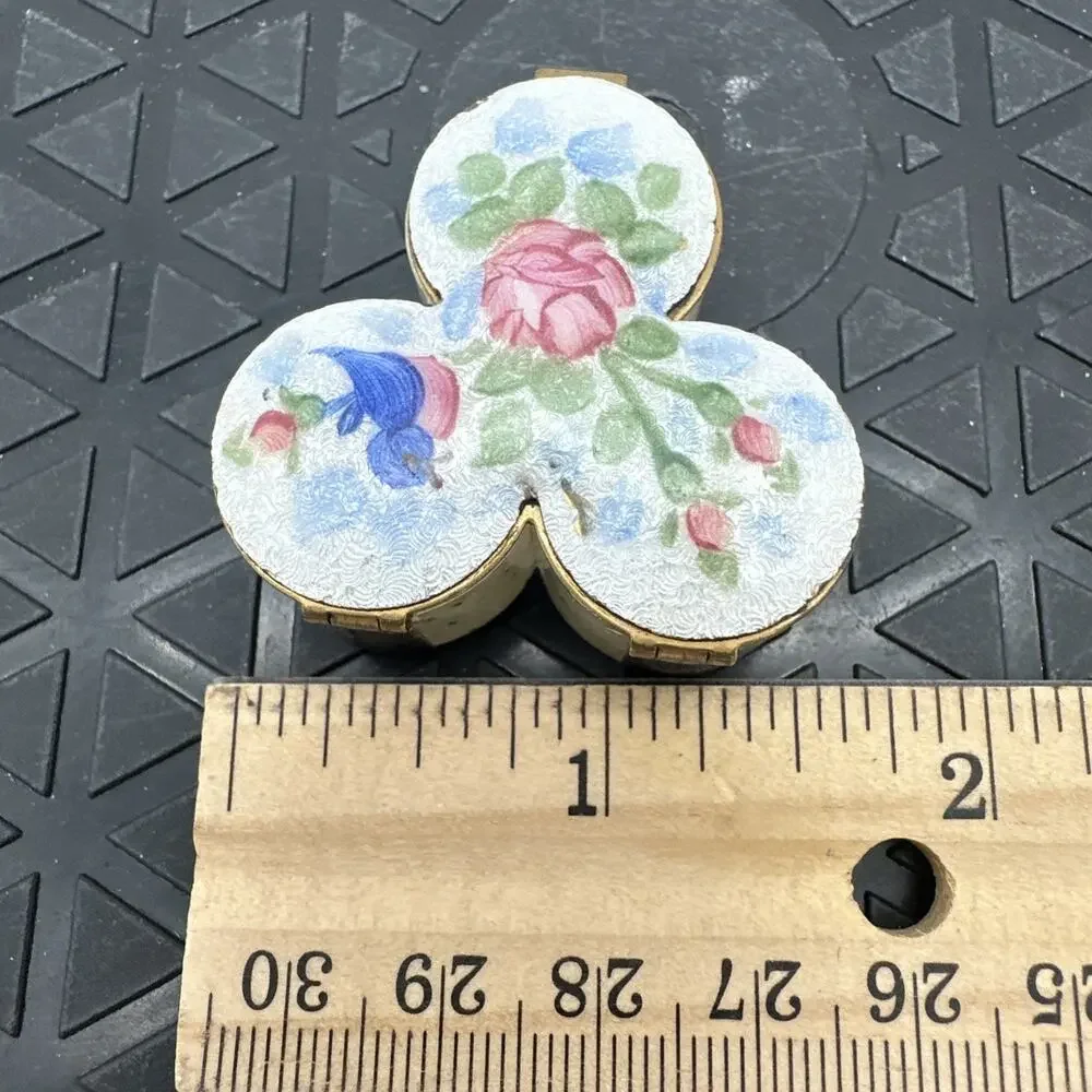 Mini Enamel Trinket/Pill Box Vintage 1950’s - Picture 5 of 6